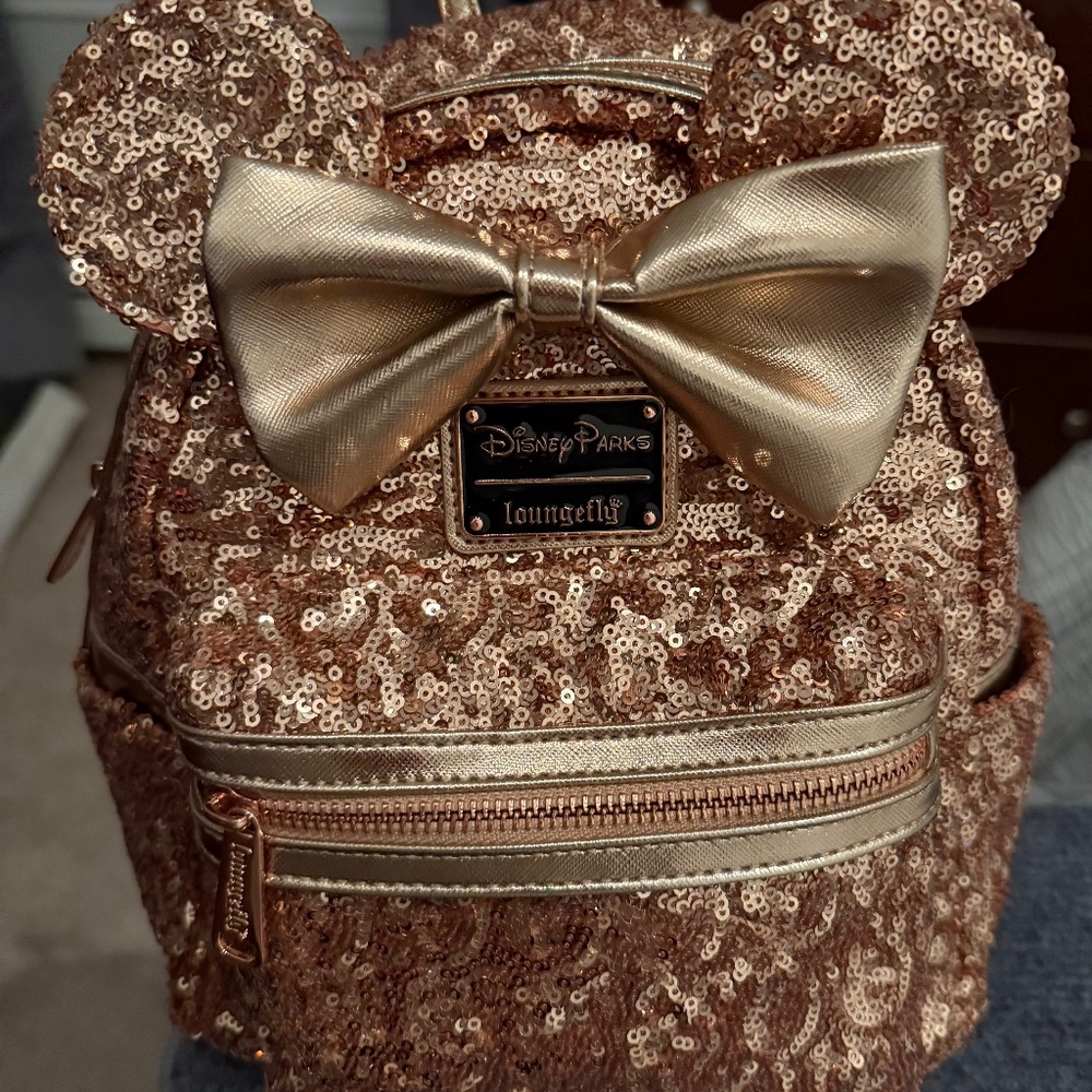 Disney Loungefly - Rose gold